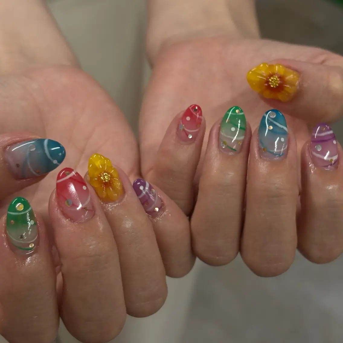 ネイル ハンドネイル フットネイル yuri / 個性派nailのネイルデザイン
