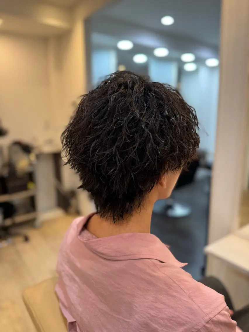 パーマ ヘアアレンジ メンズ メンズウルフカット ウルフカット 日比 海夏太のヘアスタイル