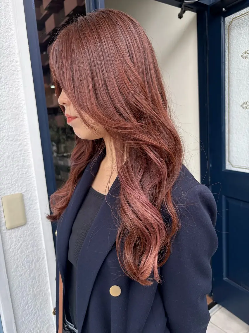 ロング レイヤーカット カット ヘアカラー トリートメント peige 斉藤✨大人ヘアー✨のヘアスタイル