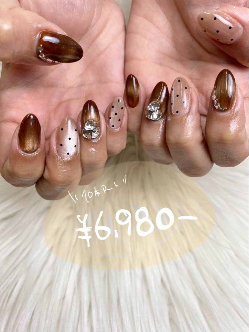 ネイル ハンドネイル フットネイル emma.nail kanakoのネイルデザイン
