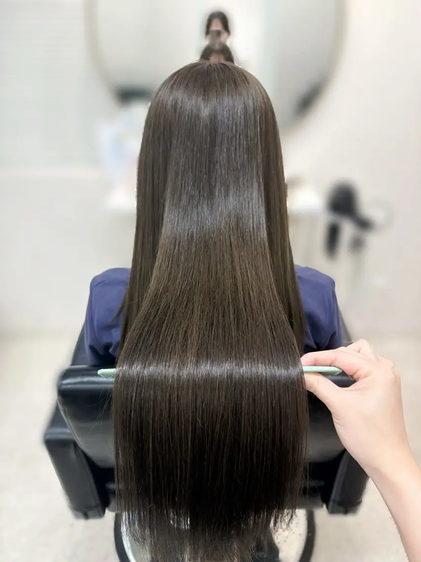 ロング 髪質改善 トリートメント カット ヘアカラー トリートメント 𝜗𝜚cocoro 韓国𝜗𝜚のヘアスタイル