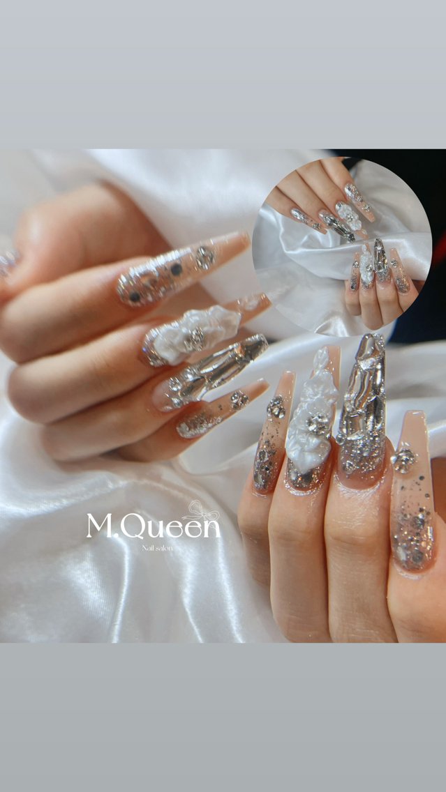 ネイル M.Queenネイル サロン天神今泉店のネイルデザイン