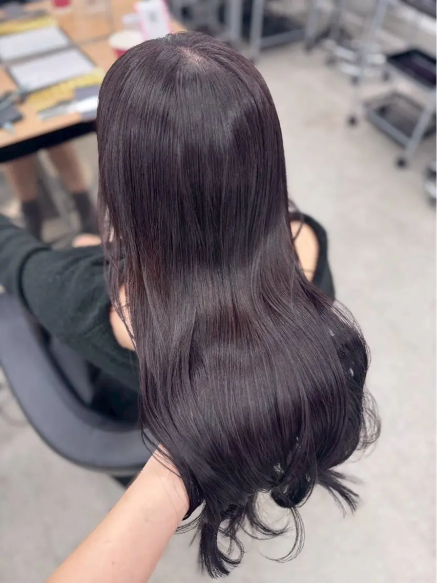 ロング カラー ヘアカラー しらい しょうたのヘアスタイル