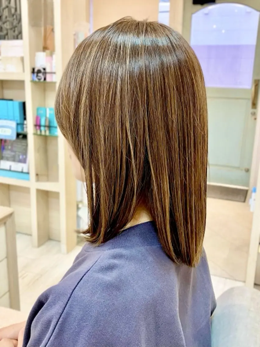 ミディアム カラー 小松 哲成のヘアスタイル