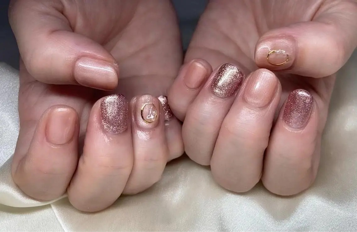 ネイル マツエク・マツパ アイブロウ 眉カラー 成人式 韓国風マツエク パリジェンヌラッシュリフト まつげパーマ ハンドネイル Nail&eye Belire 新宿のネイルデザイン