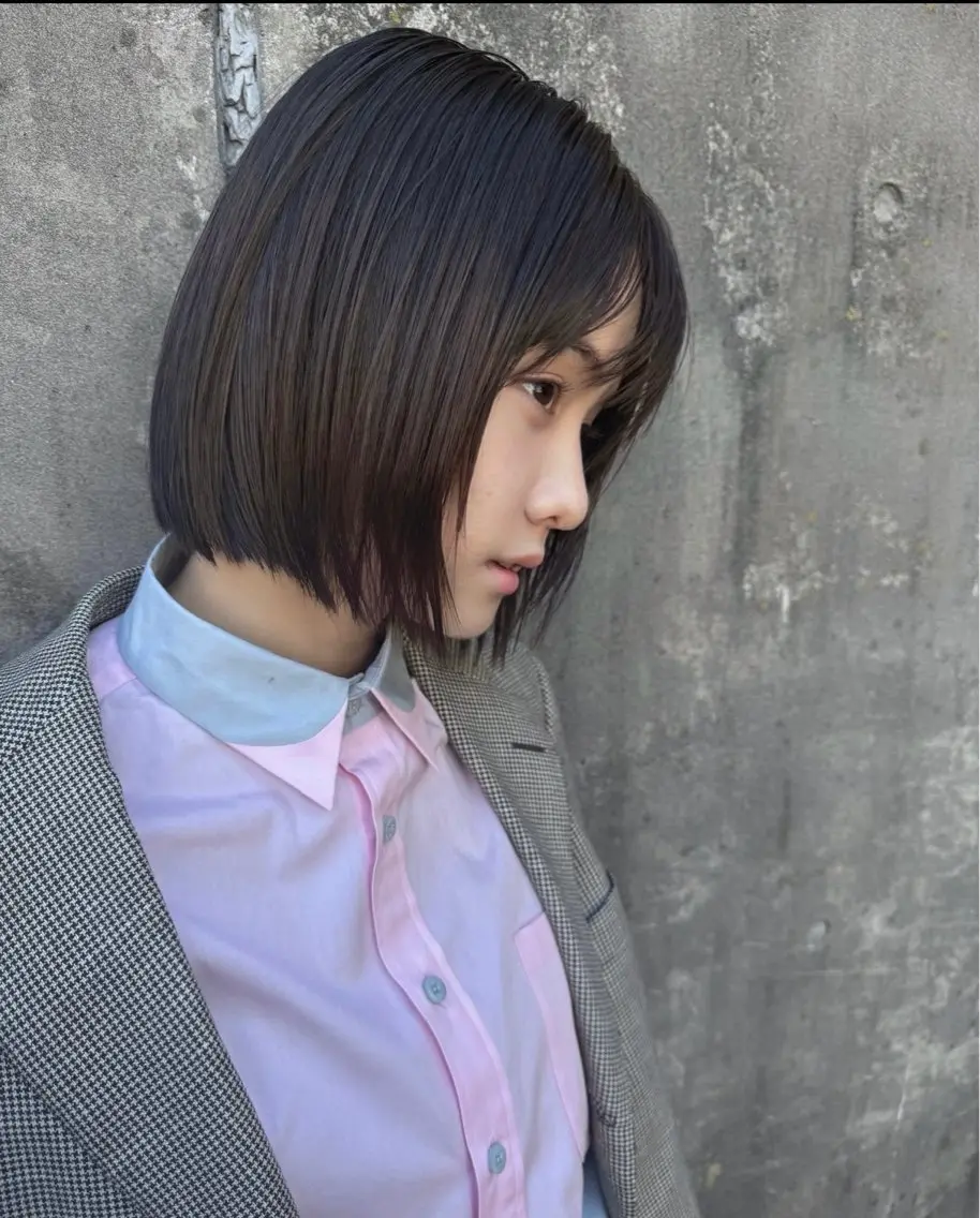 パツっとボブカット✨️の写真