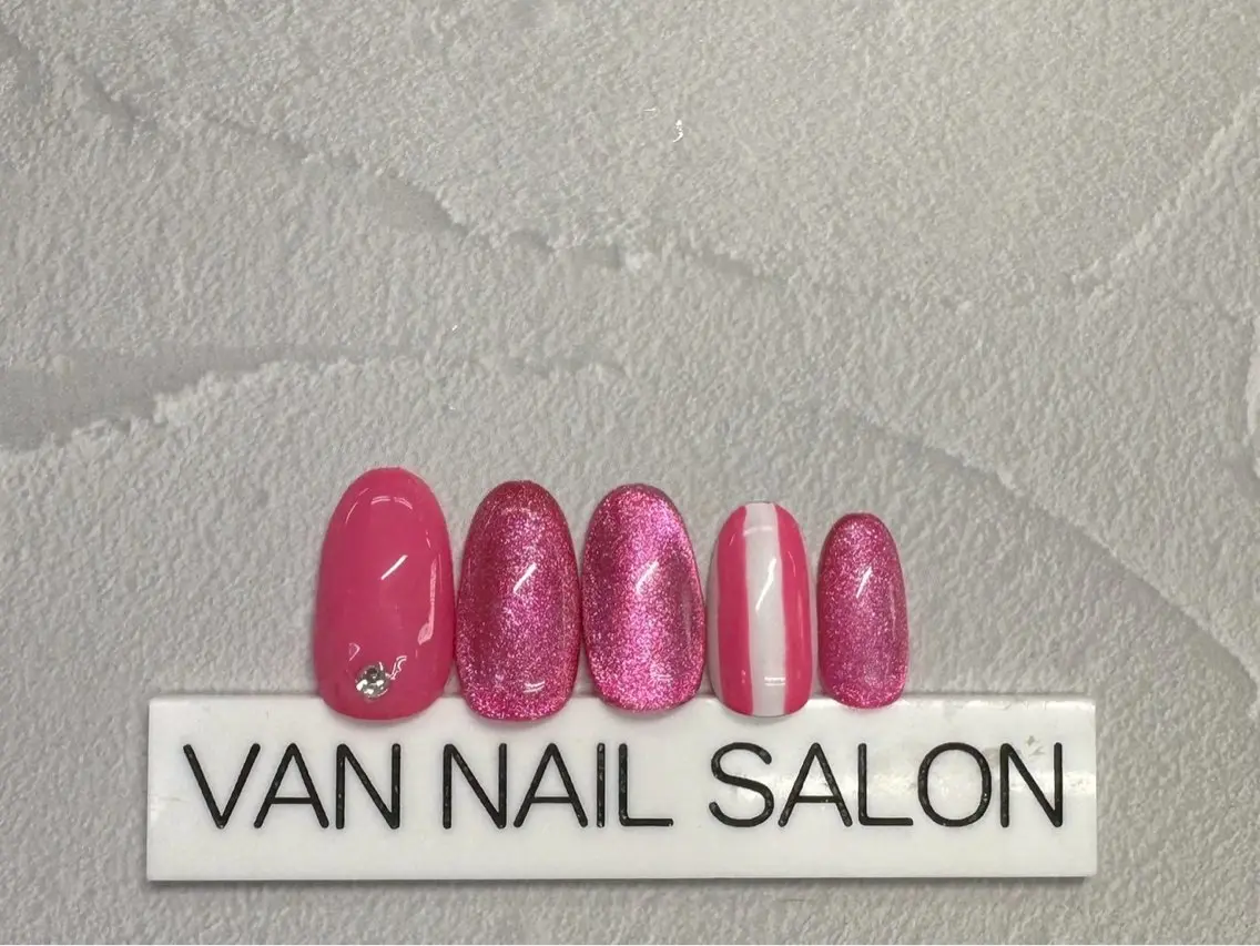 ネイル Van Nail Salonのネイルデザイン