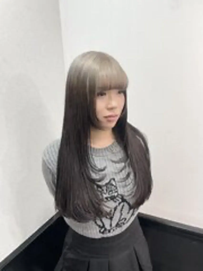 ロング カラー ヘアカラー 💖透明感カラー💖 /✨ハイトーン/美優のヘアスタイル
