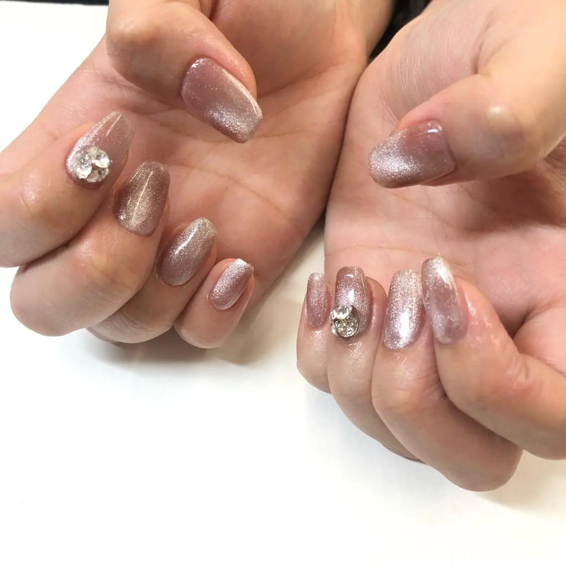 ネイル マグネットネイル ハンドネイル Minami 🍓のネイルデザイン