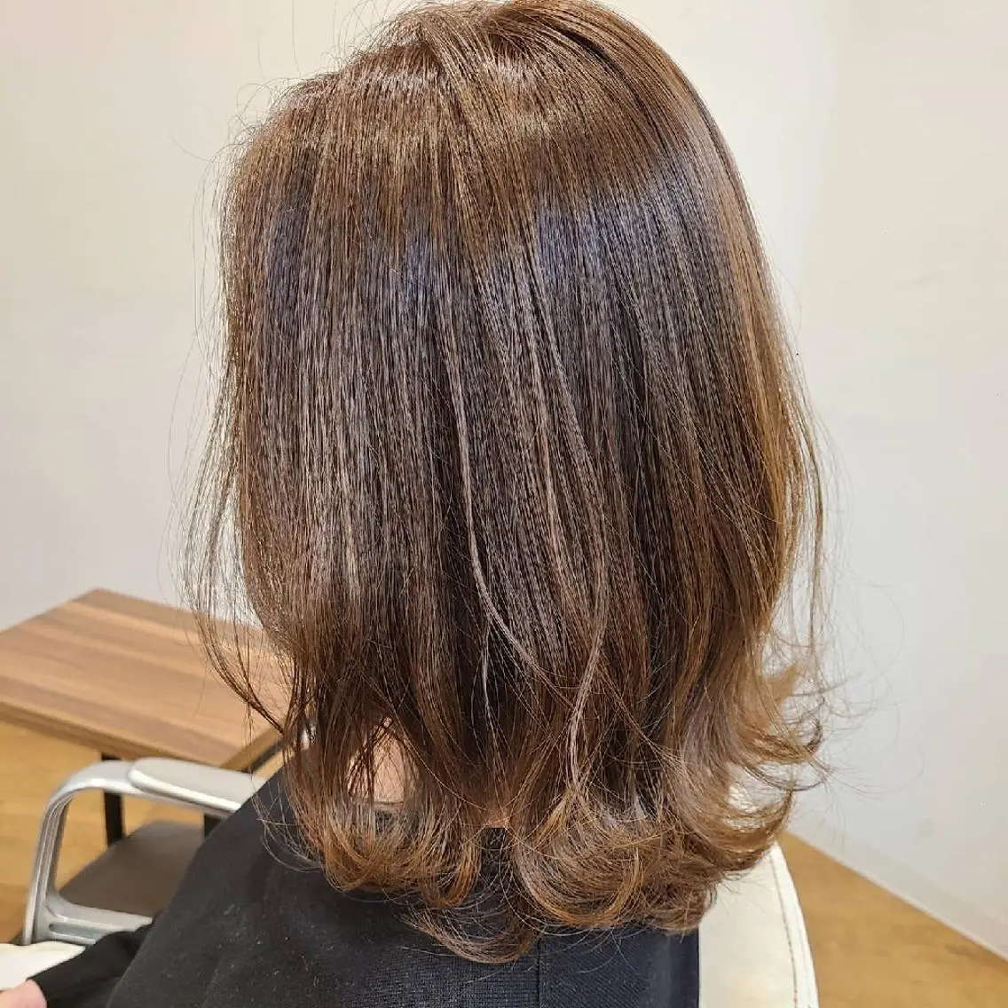 ミディアム カラー ベージュカラー 透明感カラー ヨシンモリ 【ネウィ天王寺 】seiyaのヘアスタイル