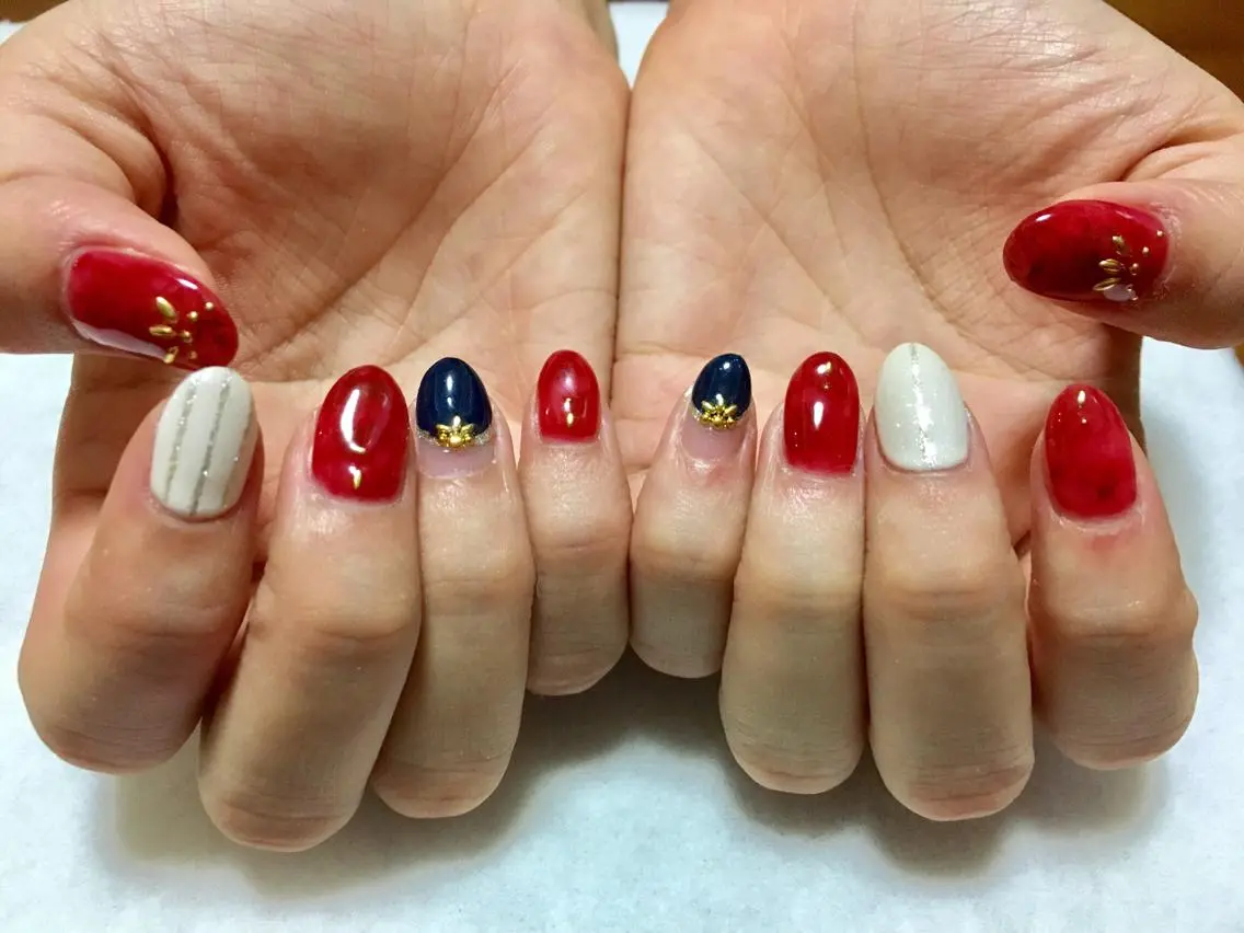 ネイル 佐藤 まりえのネイルデザイン