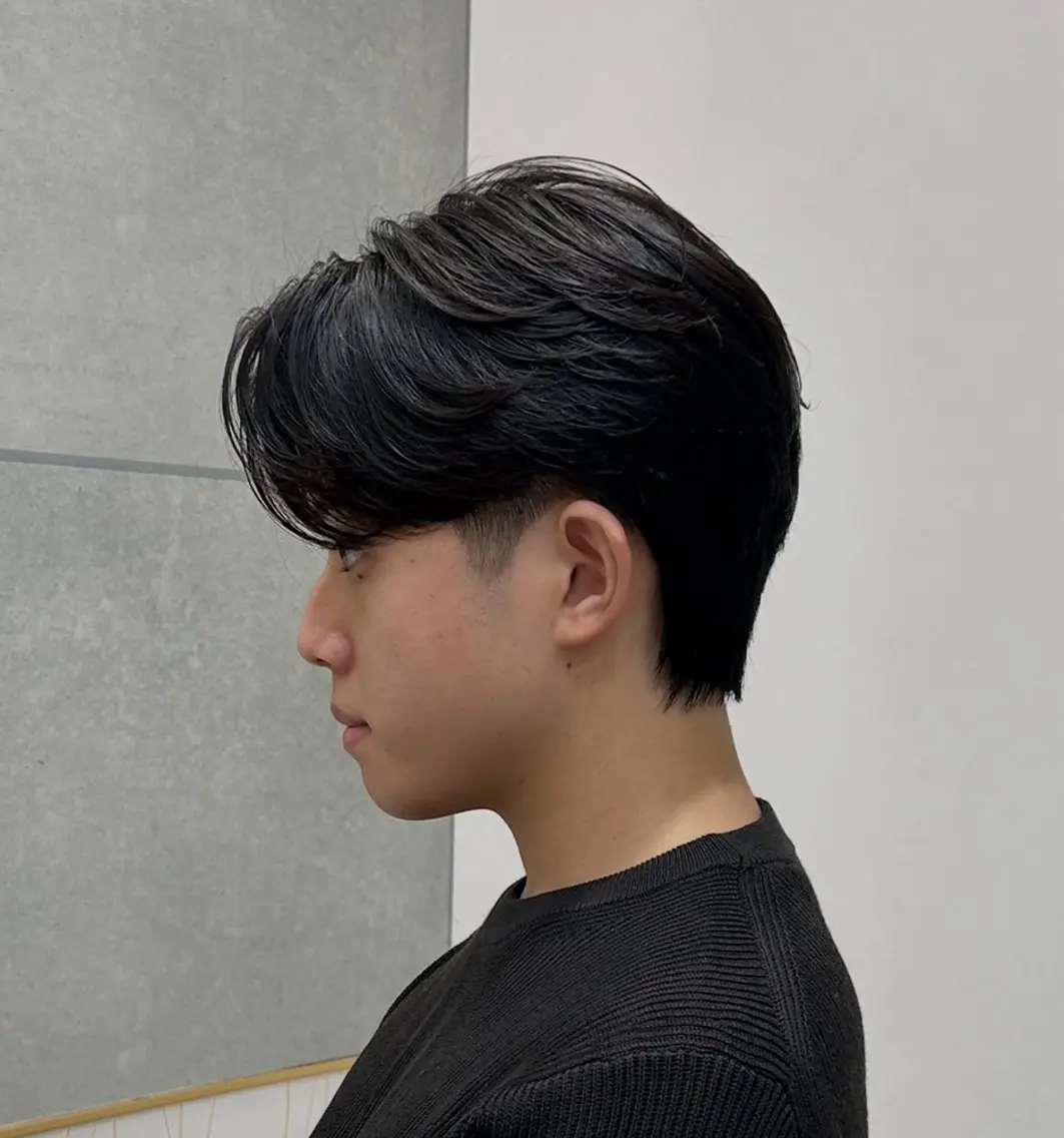 ショート パーマ メンズ カット パーマ 岩城 滉成のヘアスタイル