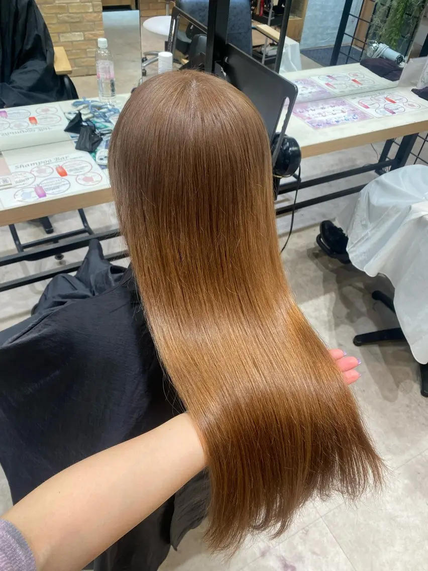 ロング 🌸cocomi🌸 透明感カラー🩶パリのヘアスタイル