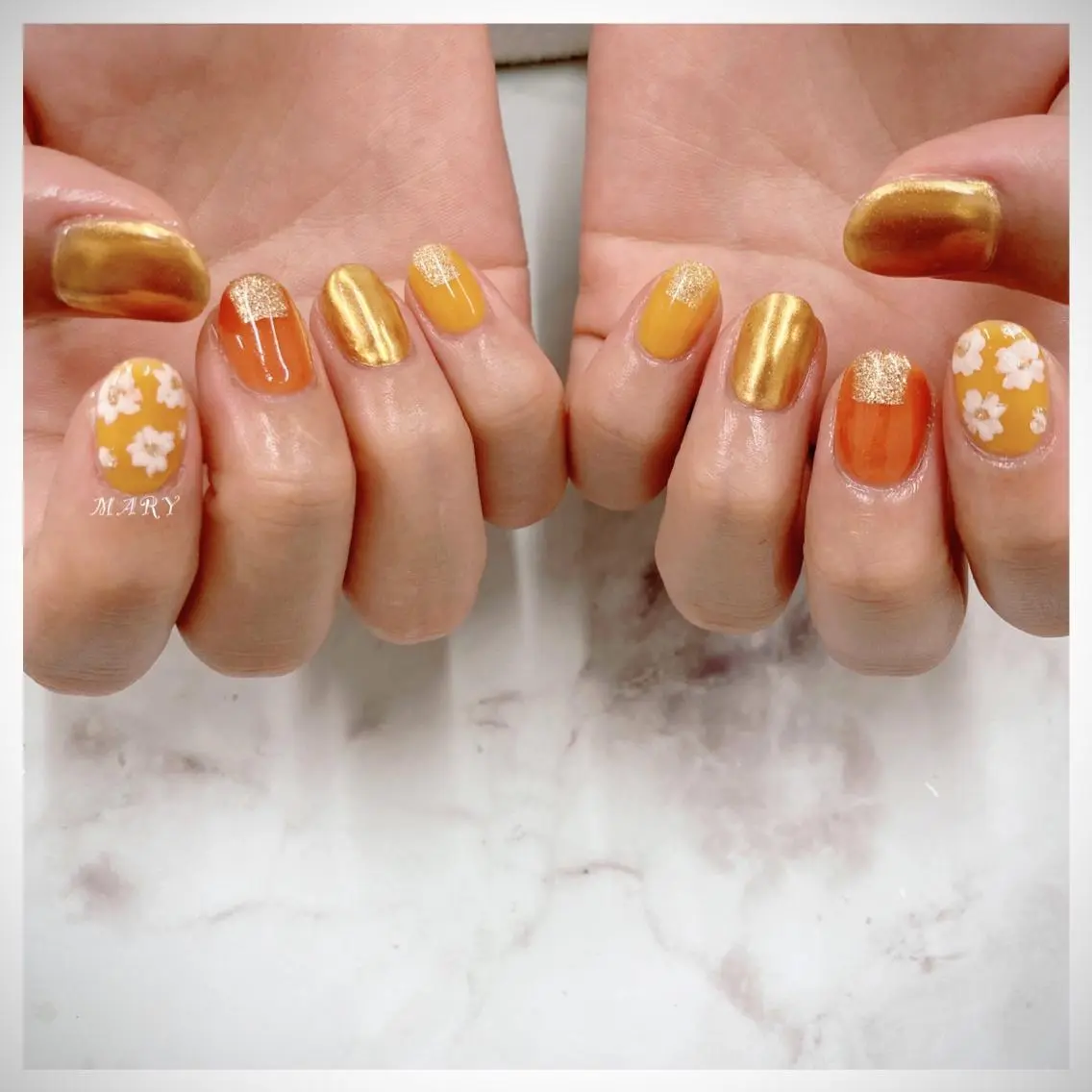 ネイル フラワーネイル ミラーネイル ニュアンスネイル ワンカラーネイル オレンジ ハンドネイル Mary nail .narumiのネイルデザイン
