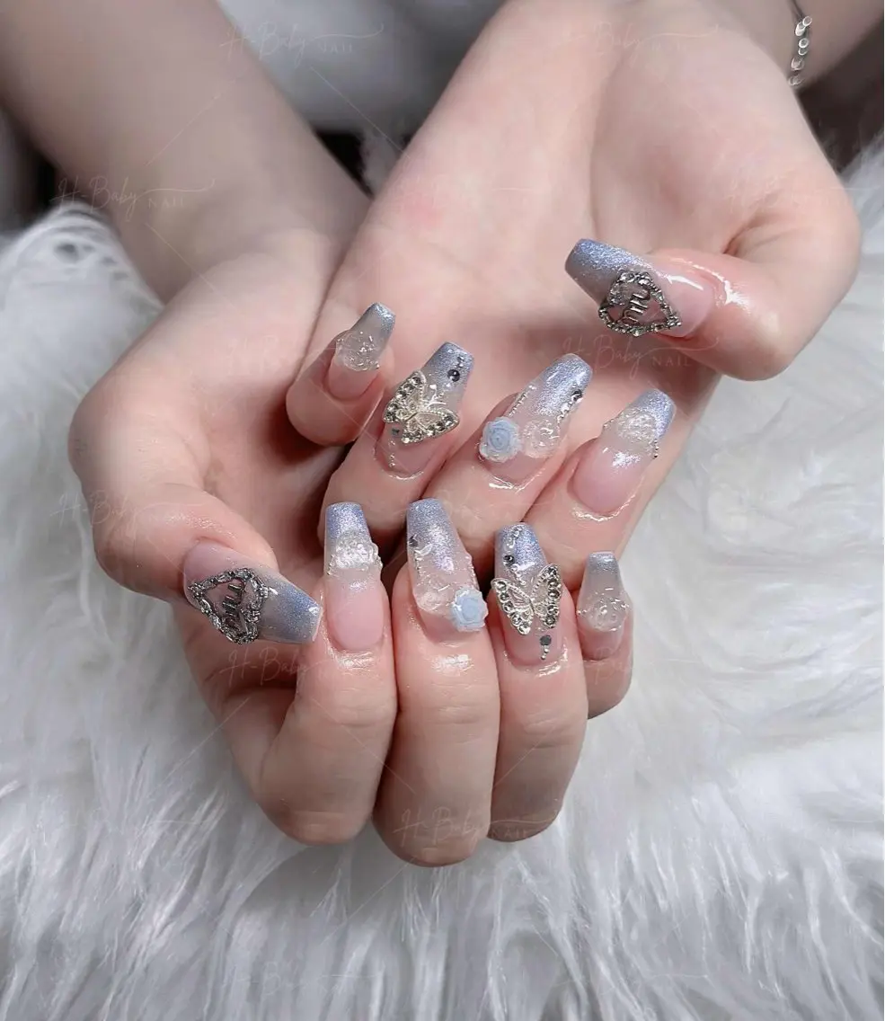 ネイル フレンチネイル ジェルネイル ガラスフレンチ ハロウィン ハート ハンドネイル H.baby Nail Salonのネイルデザイン