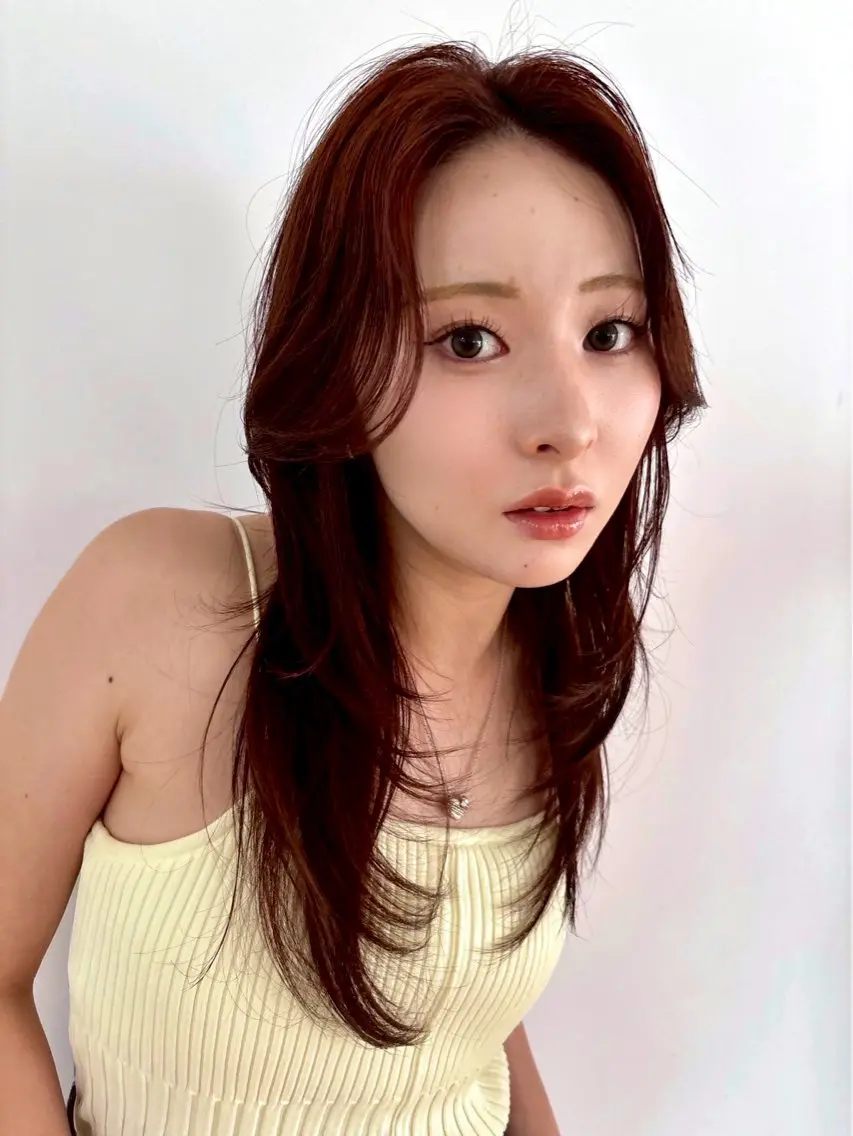 カラー YUJIN 似合わせメンズカットのヘアスタイル