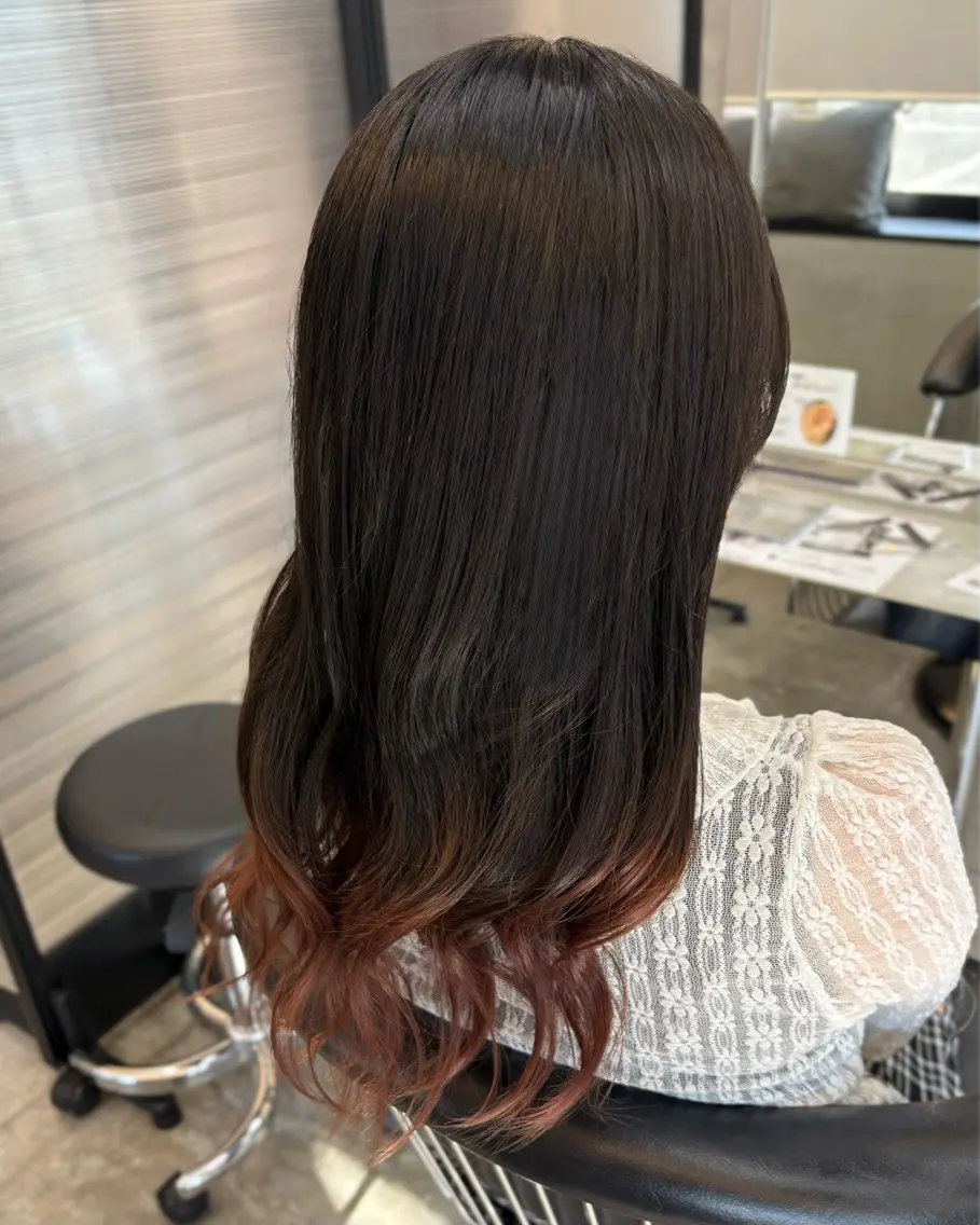 ロング カラー デザインカラー グラデーションカラー 🪄くすみカラー❇️ 名塚比奈乃🪄のヘアスタイル
