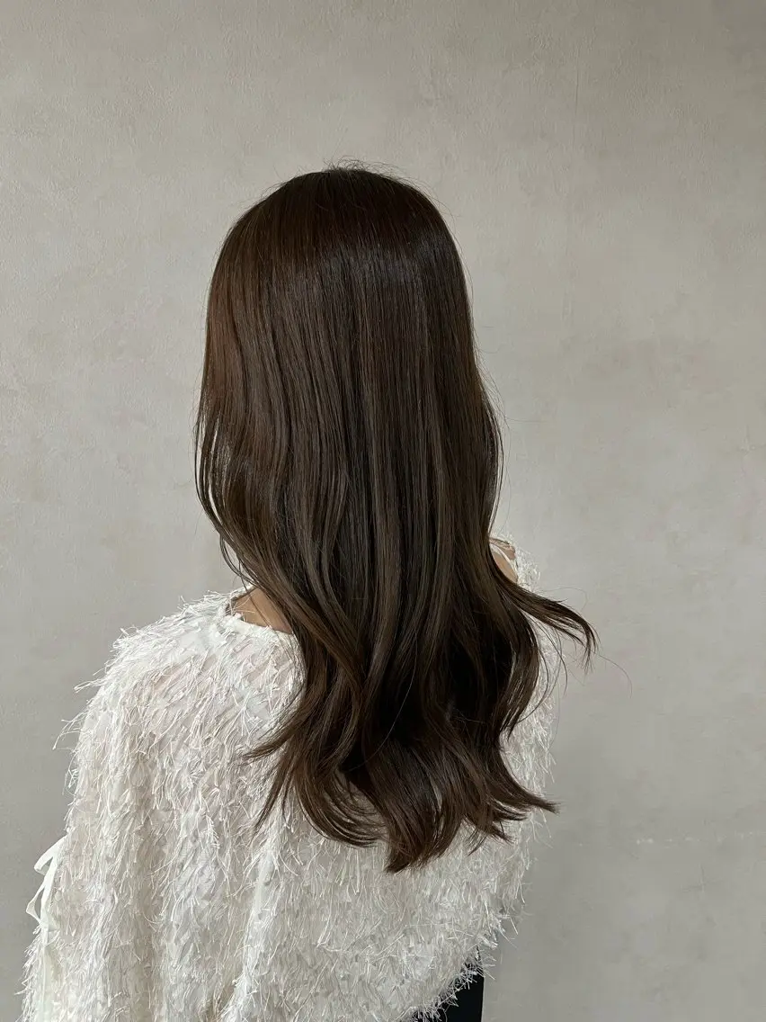 ロング カラー ベージュカラー オリーブベージュ 髪質改善 カット ヘアカラー トリートメント 垢抜け🪽髪質改善 透明感💎メンズのヘアスタイル