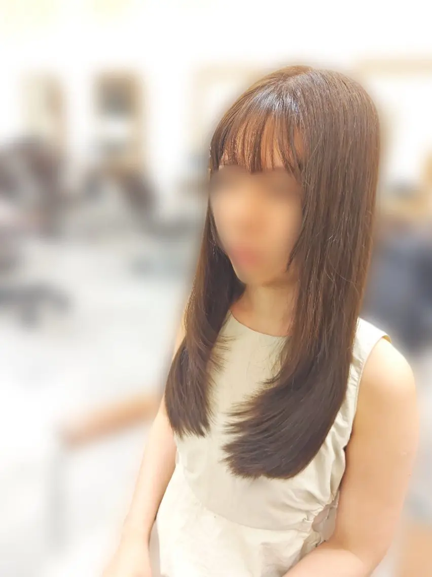 ロング 顔まわりレイヤー 顔周りカット ハッシュカット 韓国風ヘア レイヤーカット 澤田 あきのヘアスタイル