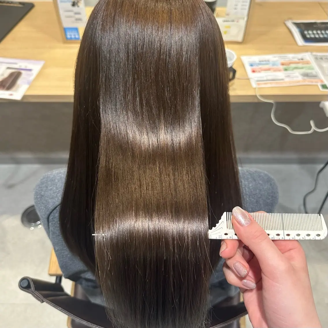 ロング カラー ブラウンカラー ナチュラルブラウン 松尾 麗実のヘアスタイル