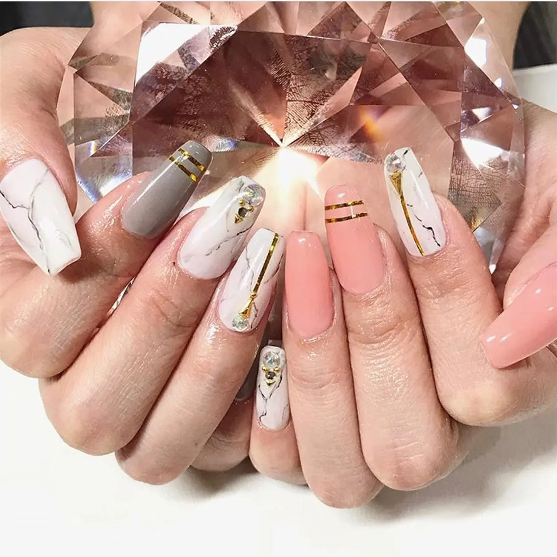 ネイル 渋谷／チップ長さ出し 👑アプレgel-xのネイルデザイン