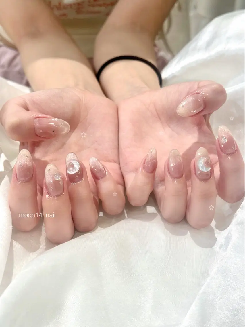 ネイル オーロラネイル ジェルネイル マグネットネイル パラジェル 夏ネイル ハンドネイル natsuki 💫のネイルデザイン