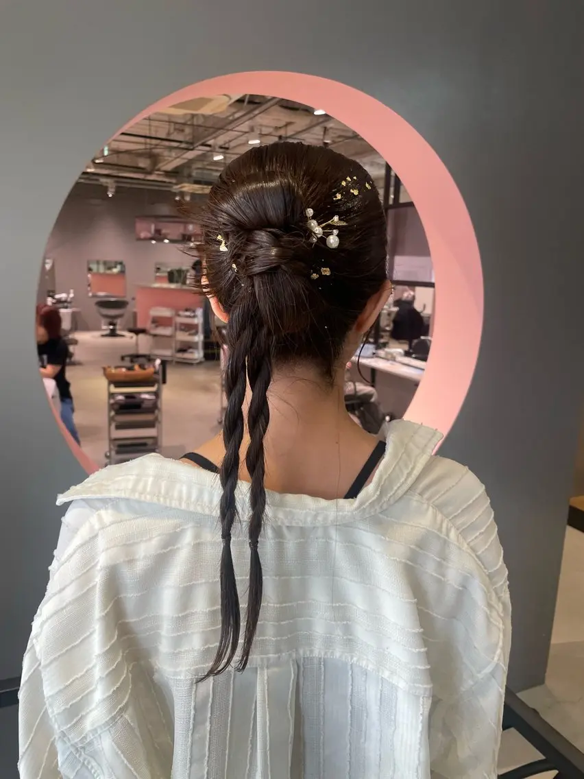 ロング ヘアアレンジ ヘアセット ないとう ゆうかのヘアスタイル