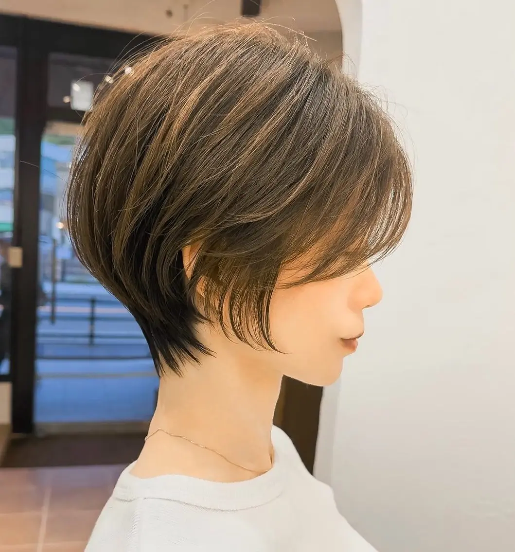 ショート カラー ヘアアレンジ キッズ ショートヘア 栄💗レイヤー｜ショ ートカット｜haruのヘアスタイル