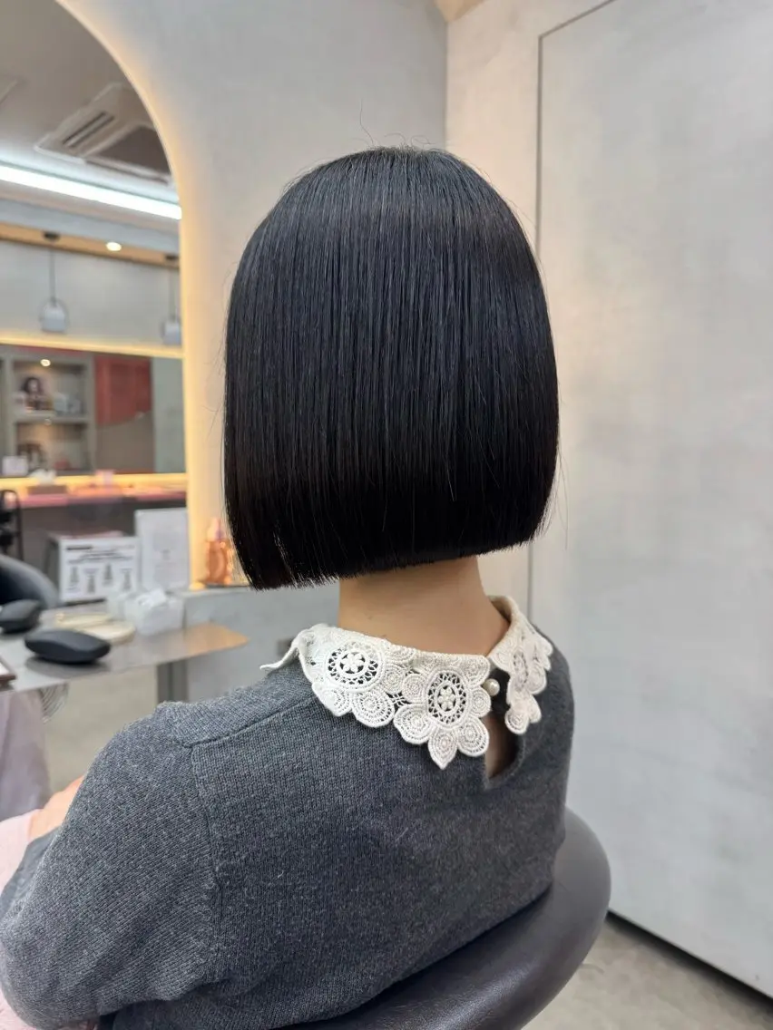 🌟不動の人気タッセルボブ🌟ぱつっとラインでまとまるボブへ✂️カット + 内部補修ケアトリートメント✂️の写真
