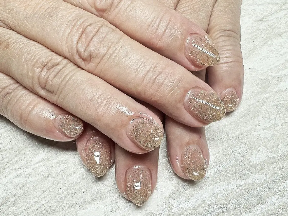 ネイル ハンドネイル JULIE NAILのネイルデザイン