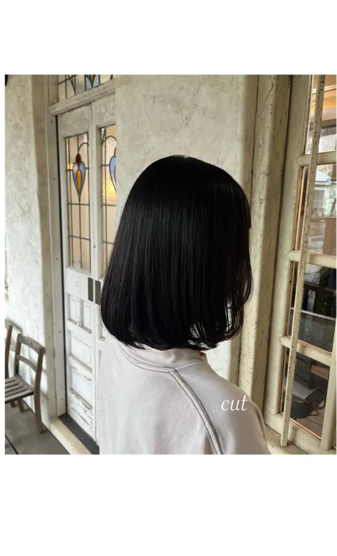 カット（シャンプー&ブロー込み）お好きなスタイルに出来ますのでご相談くださいの写真