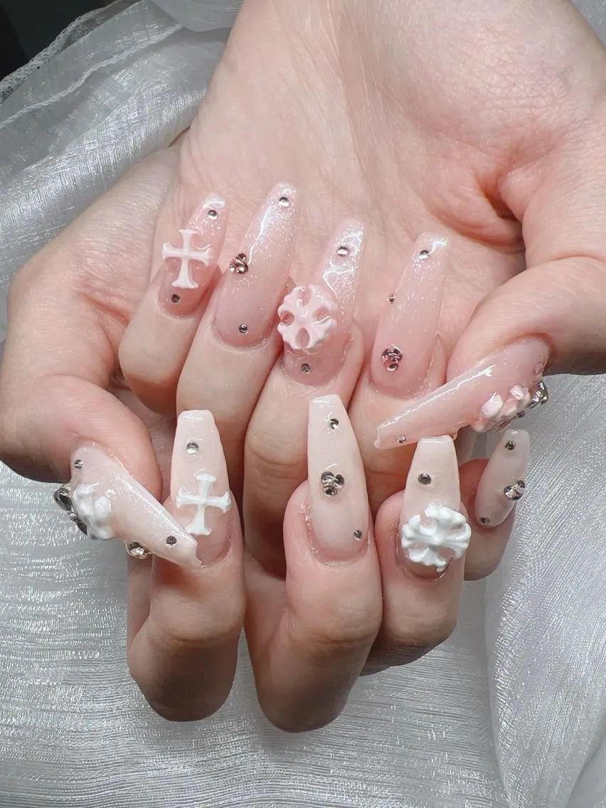ネイル 長さ出し グラデーション キラキラネイル マグネットネイル ニュアンスネイル Lee Nails チップ長さだし専門店のネイルデザイン