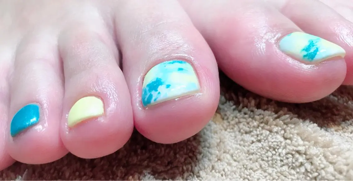 ネイル ニュアンスネイル🌈 MYU Nailsのネイルデザイン