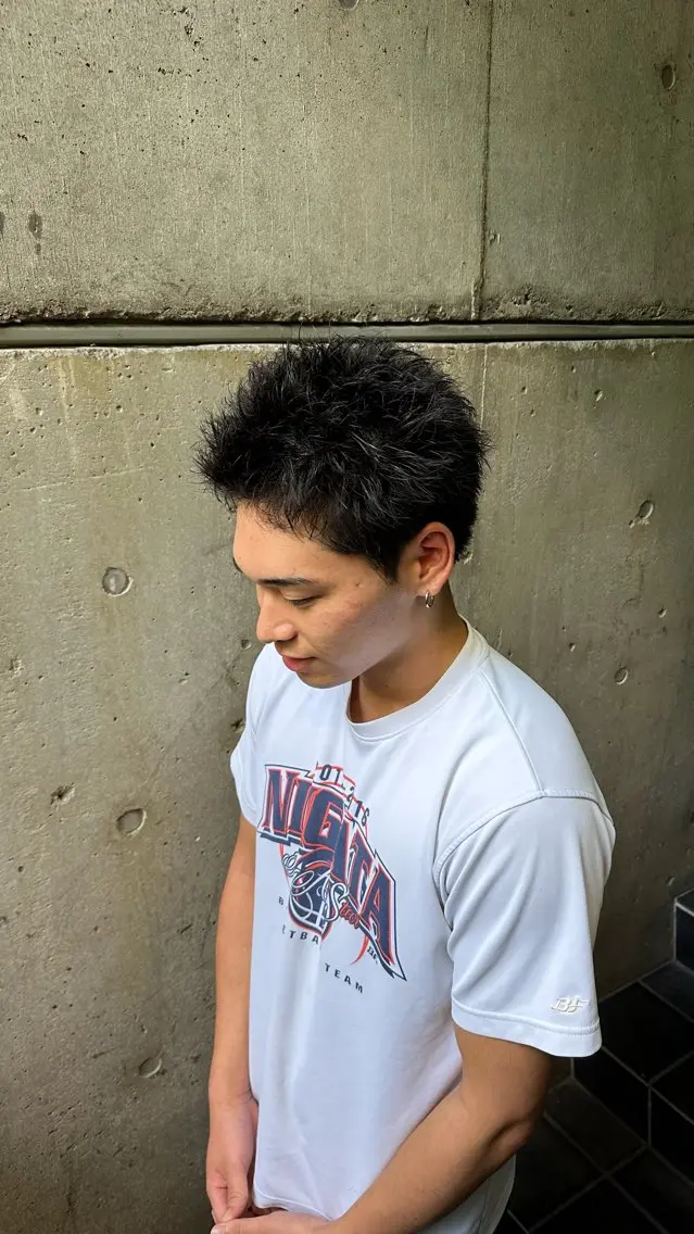 ショート メンズ スパイキーショート ショートヘア 五十嵐 圭音のヘアスタイル