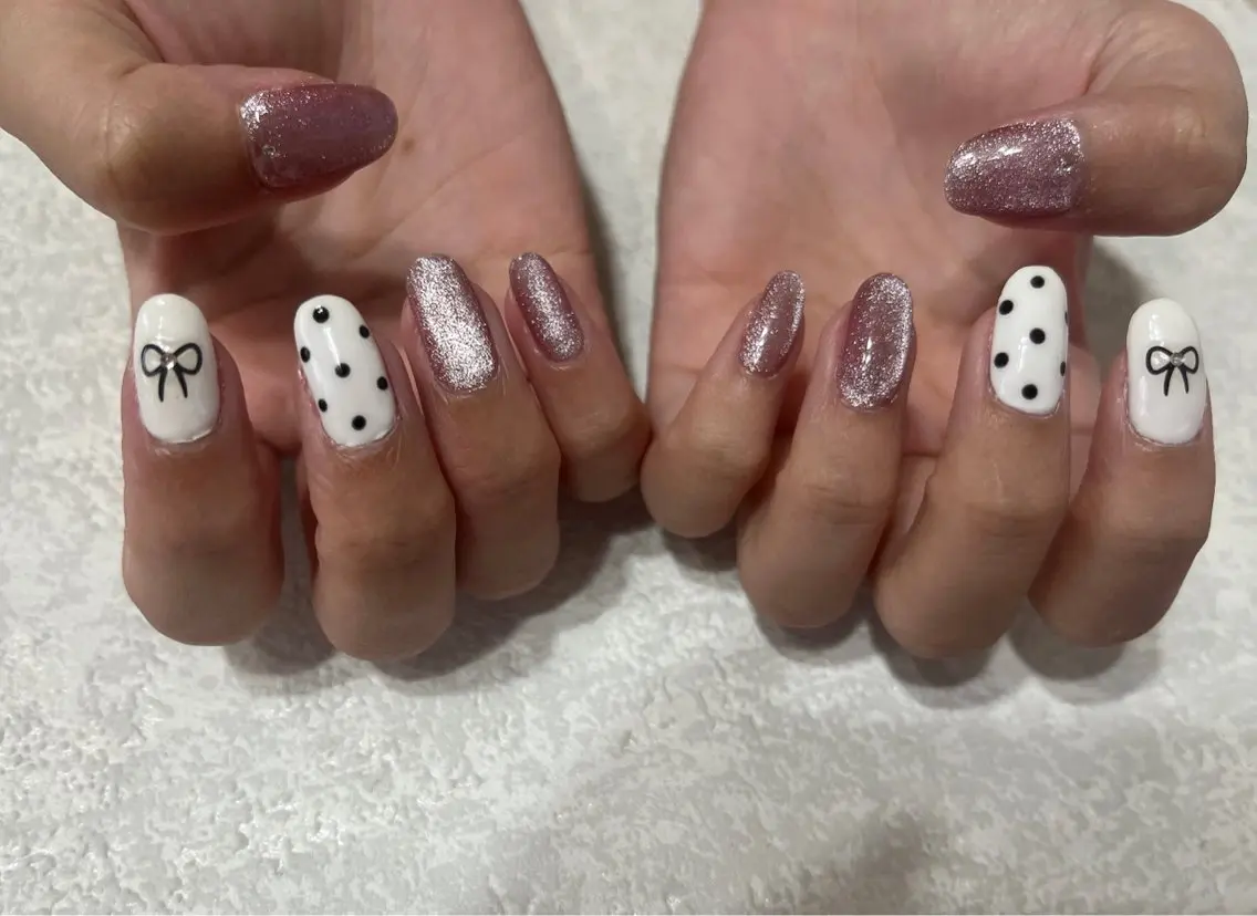 ネイル オーロラネイル フットネイル フレンチネイル ジェルネイル 韓国ネイル ハンドネイル mogunail &blowのネイルデザイン