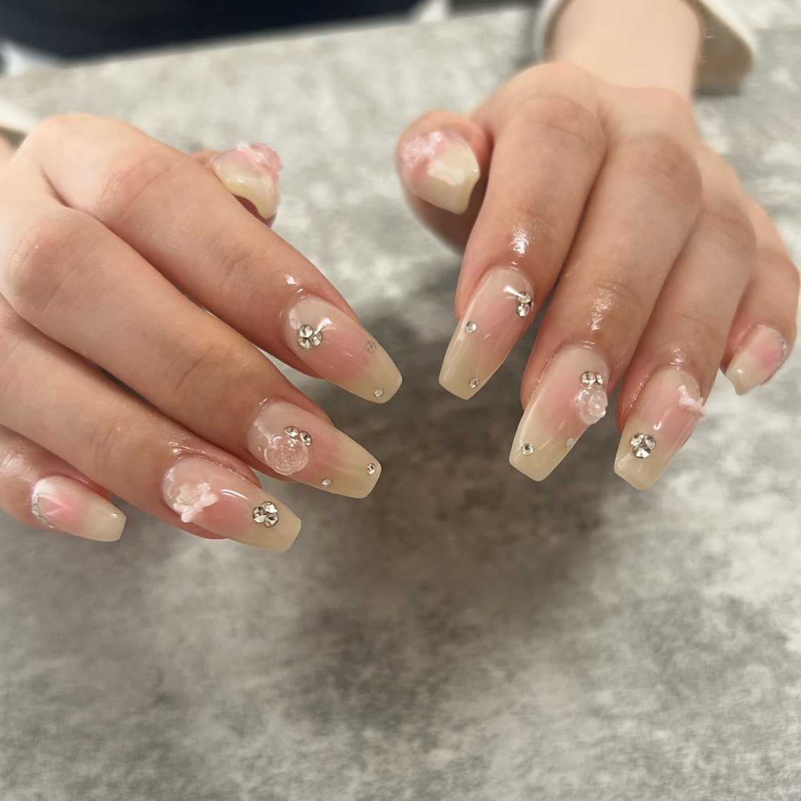 ネイル ハンドネイル azu nailのネイルデザイン