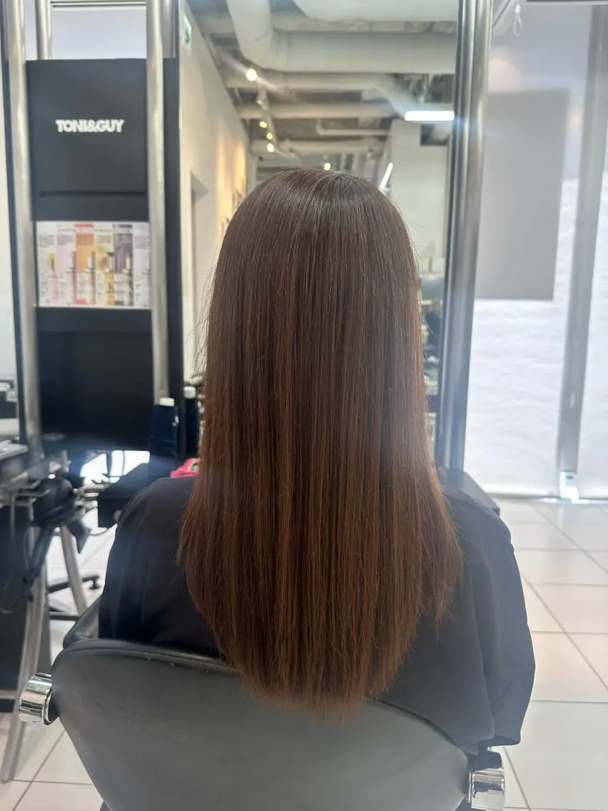 セミロング はにいレイヤーカット モデル募集中のヘアスタイル