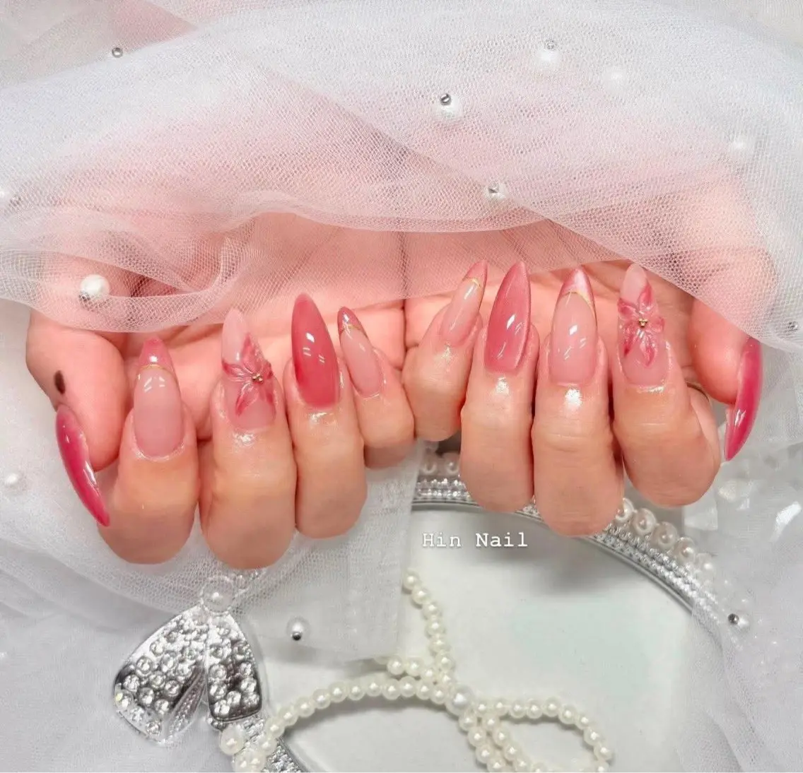 ネイル ハンドネイル Hin Nailのネイルデザイン