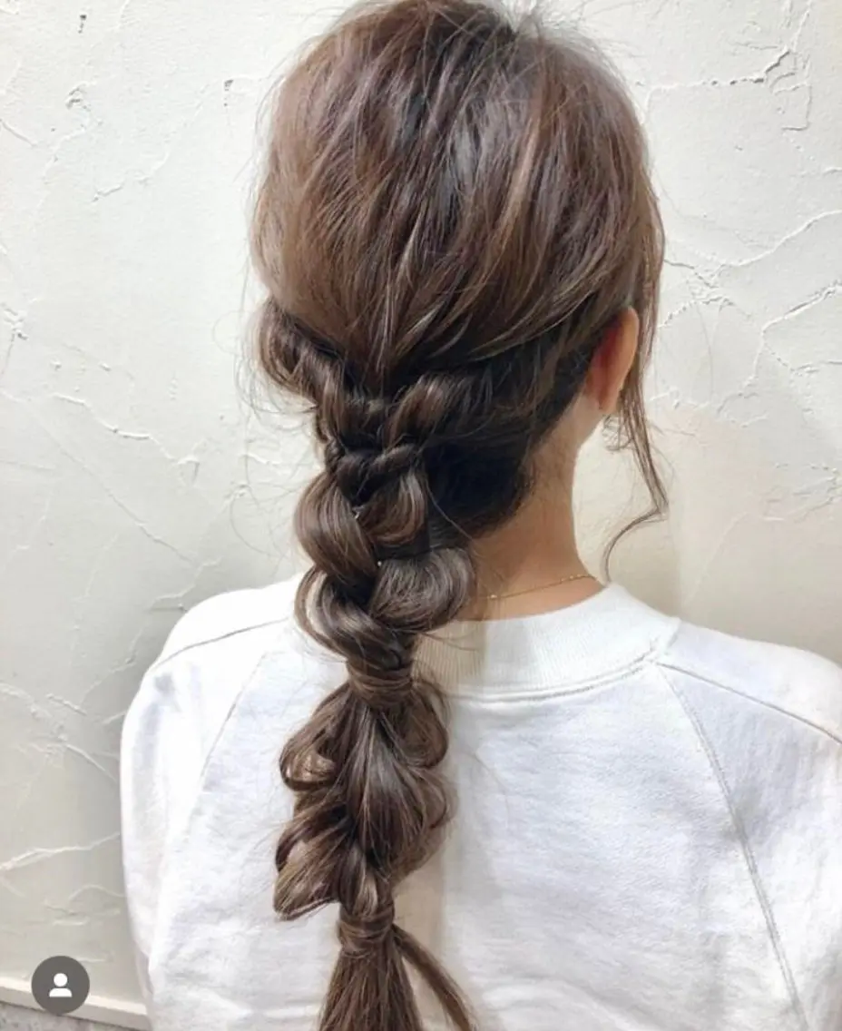 ミディアム カラー パーマ ヘアアレンジ メンズ キッズ ハーフアップ 子どものヘアアレンジ ミディアムパーマ メンズバレイヤージュ メンズブリーチ ヘアセット kotona 🤍miuraのヘアスタイル