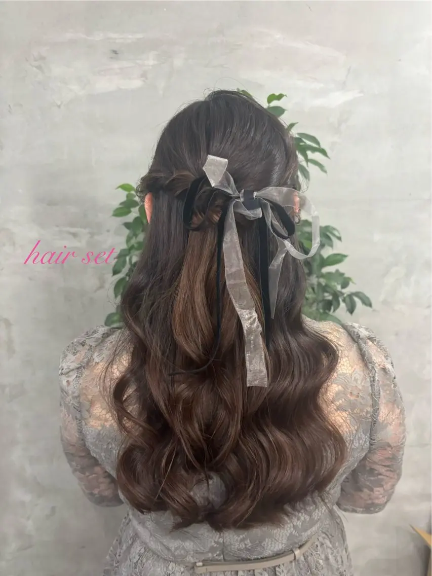 ヘアアレンジ ハーフアップ 結婚式・ブライダル ✨透明感艶カラー ✨💍Yuri💍のヘアスタイル