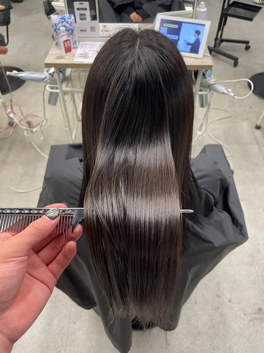 ロング ボブ ハイライト 髪質改善 韓国風ヘア レイヤーカット ヘアカラー 丸山 颯輝斗のヘアスタイル