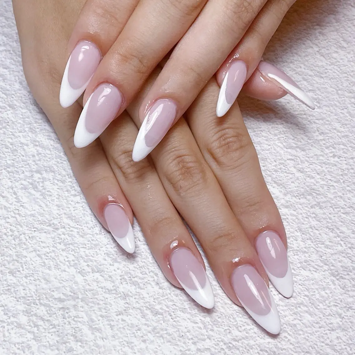 ネイル ハンドネイル 🍭Yun nail hyejin🌸のネイルデザイン