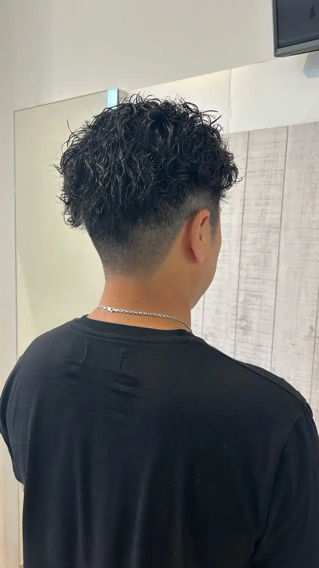 メンズ メンズパーマ ハヤシ ナルミのヘアスタイル