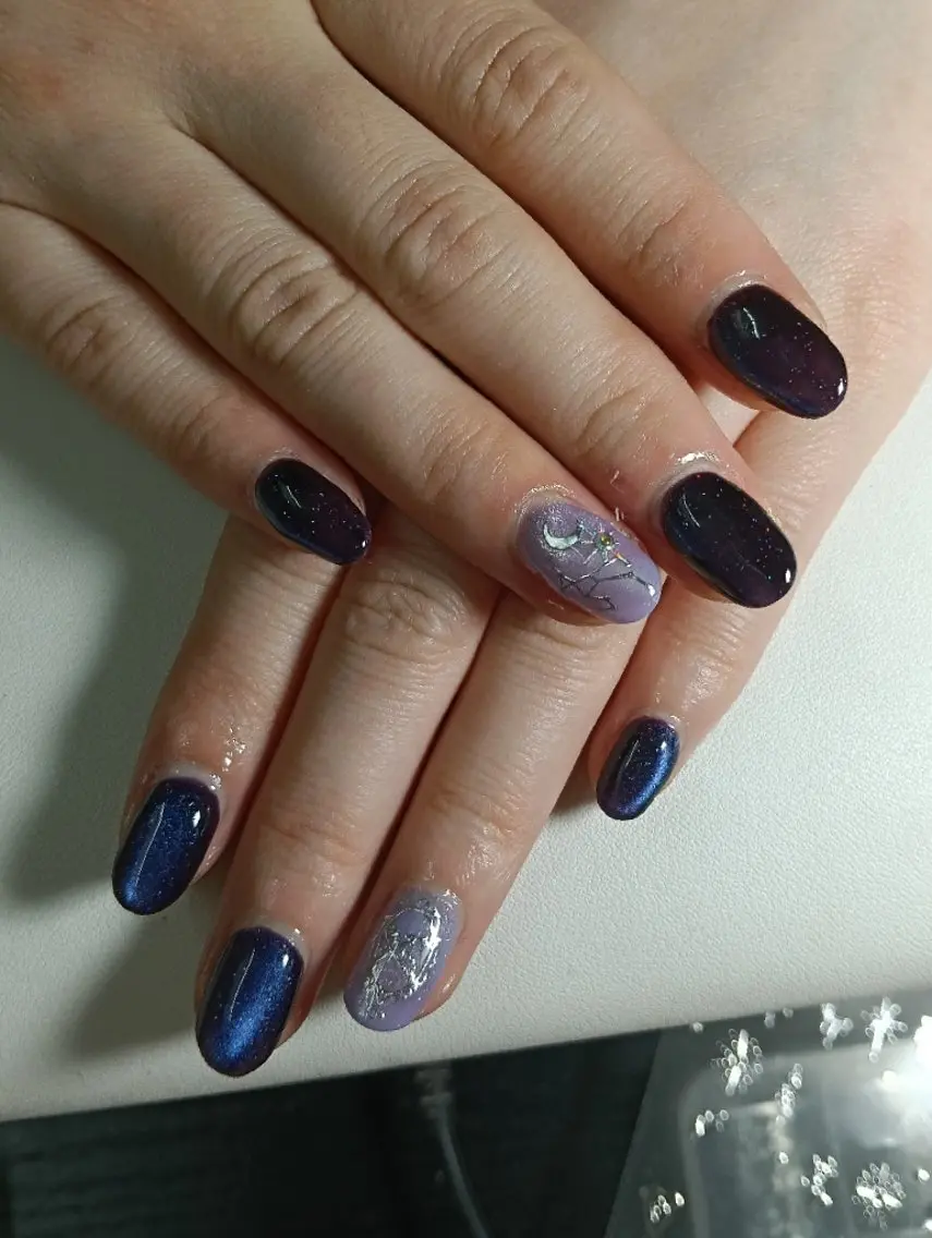 ネイル ハンドネイル 菫Nails🌝 夜間サロンのネイルデザイン