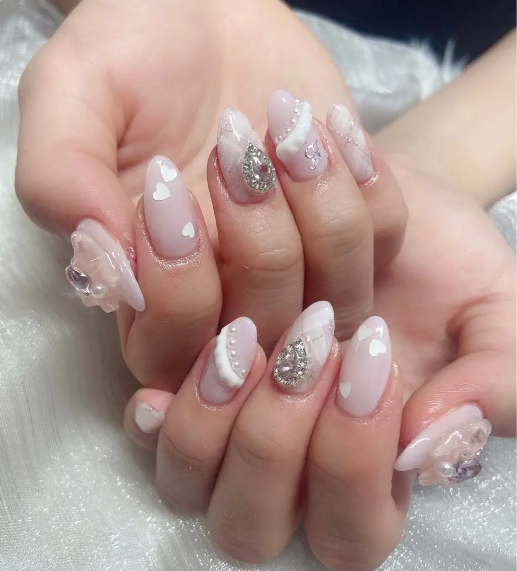 ネイル ハンドネイル ＆ME アンドミーのネイルデザイン