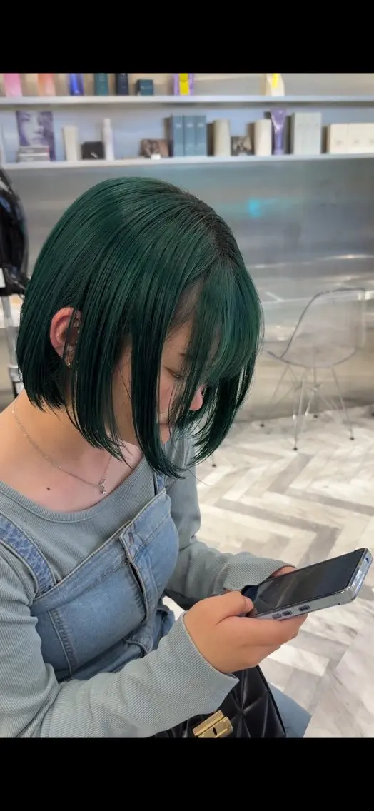カラー ブリーチ ケアブリーチ デザインカラー ダブルカラー イヤリングカラー 酸性ストレート /ハイトーン/つばさのヘアスタイル
