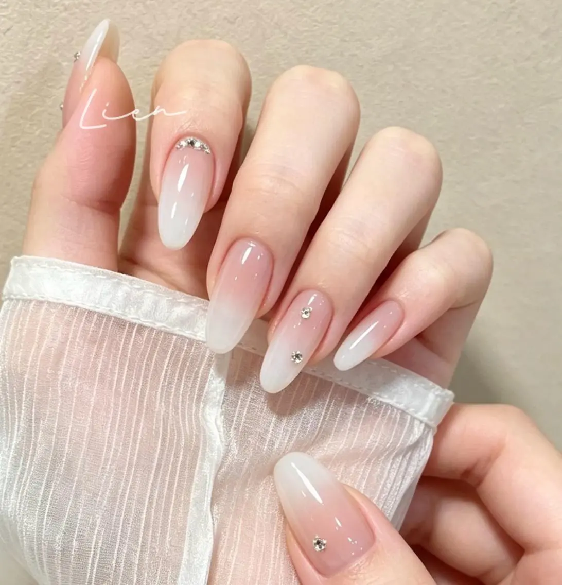 ネイル 👛Lien nails🎀のネイルデザイン