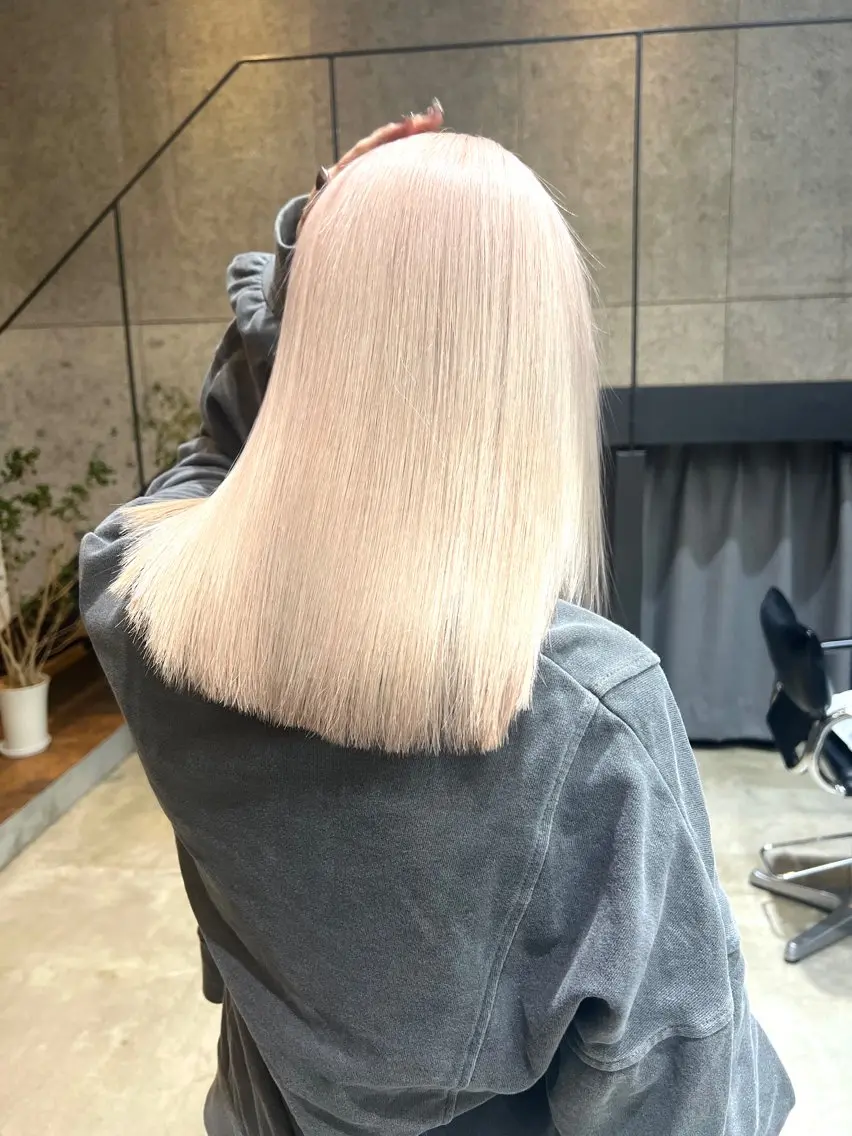 セミロング カラー ブリーチ 髪質改善 🤍垢抜け♡透明感 カラーmoeka🤍のヘアスタイル