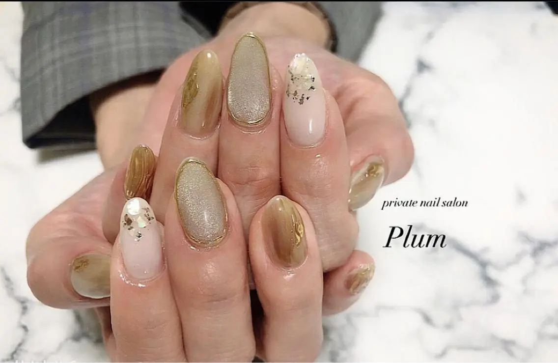 ネイル ニュアンスネイル Plum nailのネイルデザイン