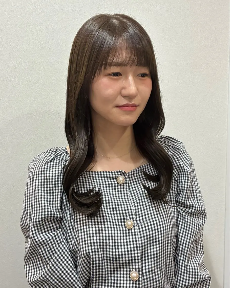 セミロング カット ヘアカラー 柴田真衣 /ナチュラル/半個室のヘアスタイル